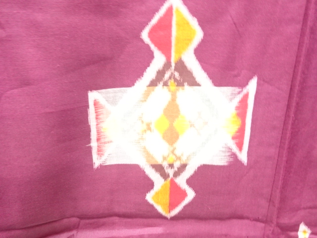  アンティーク　変わり菱模様織出し銘仙着物